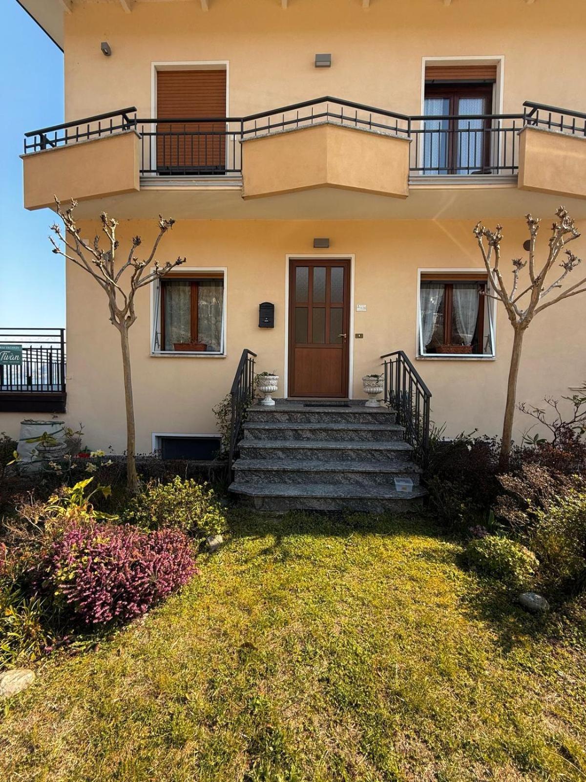 Casa Vacanza Tivan 크레미아 외부 사진